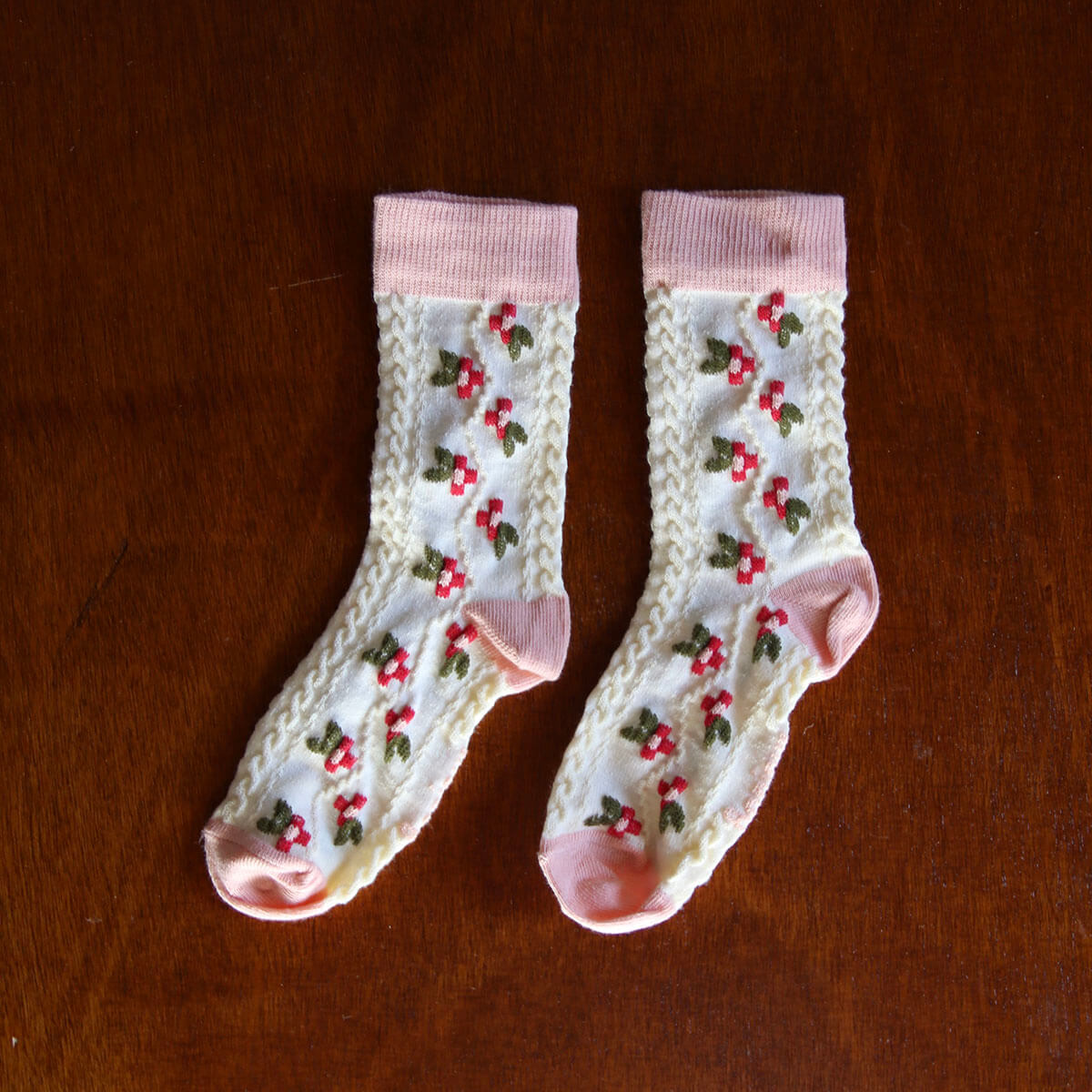 Farandole Flower Socks in Pink by Bonjour