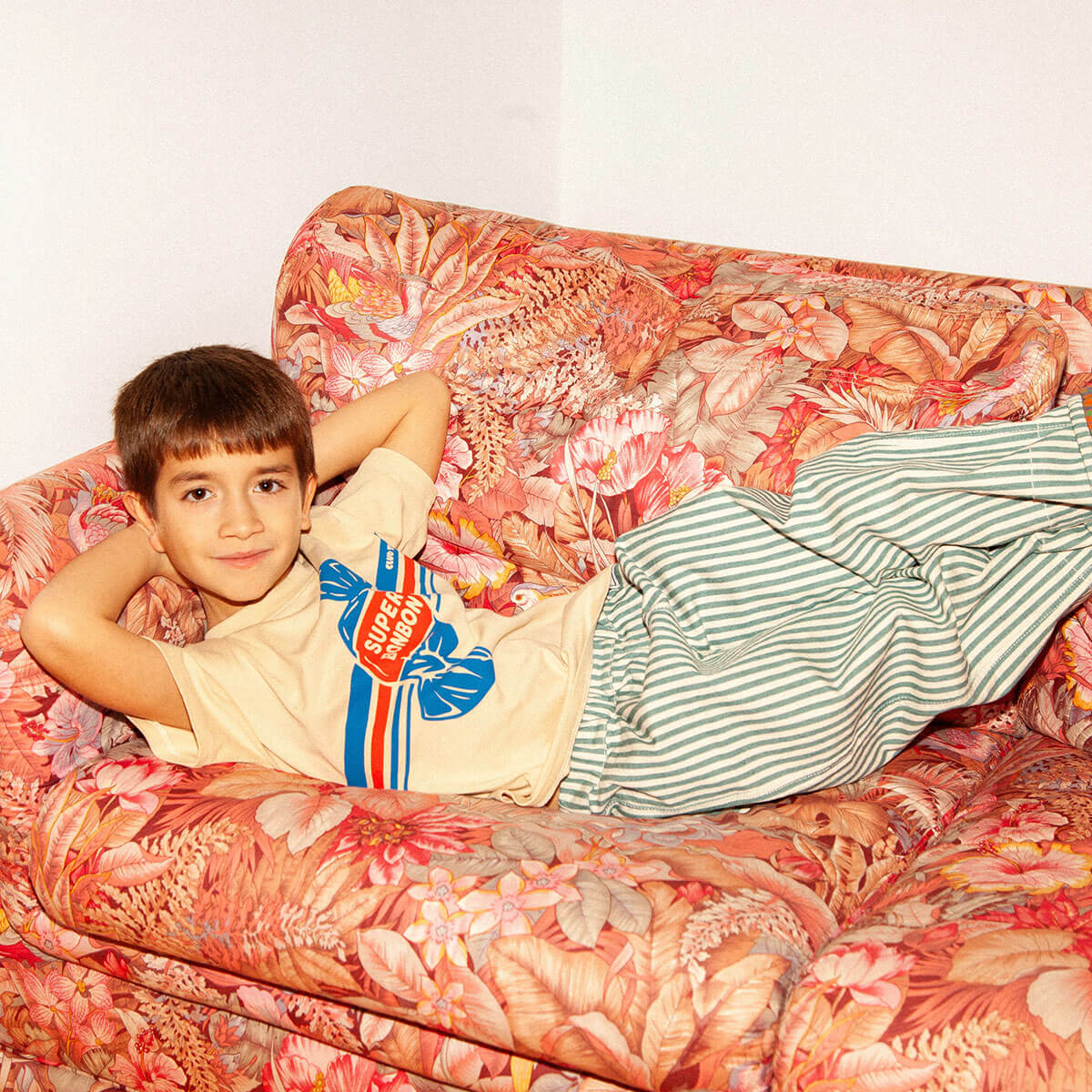 T-Shirt in Super Bonbon Cream by Club Trésor