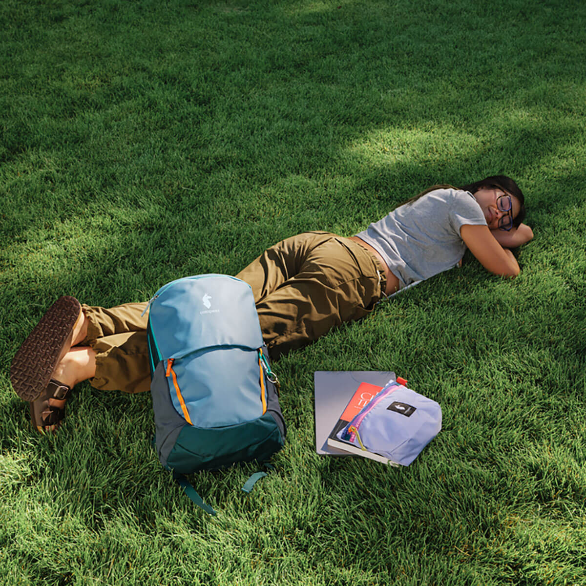 Cubo Pouch Organisers in Del Día by Cotopaxi
