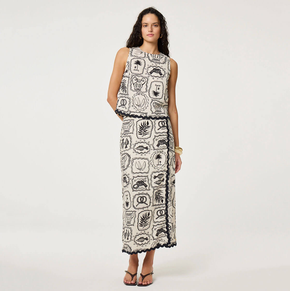 Porto Top in Cosy White / Black by Fabienne Chapot