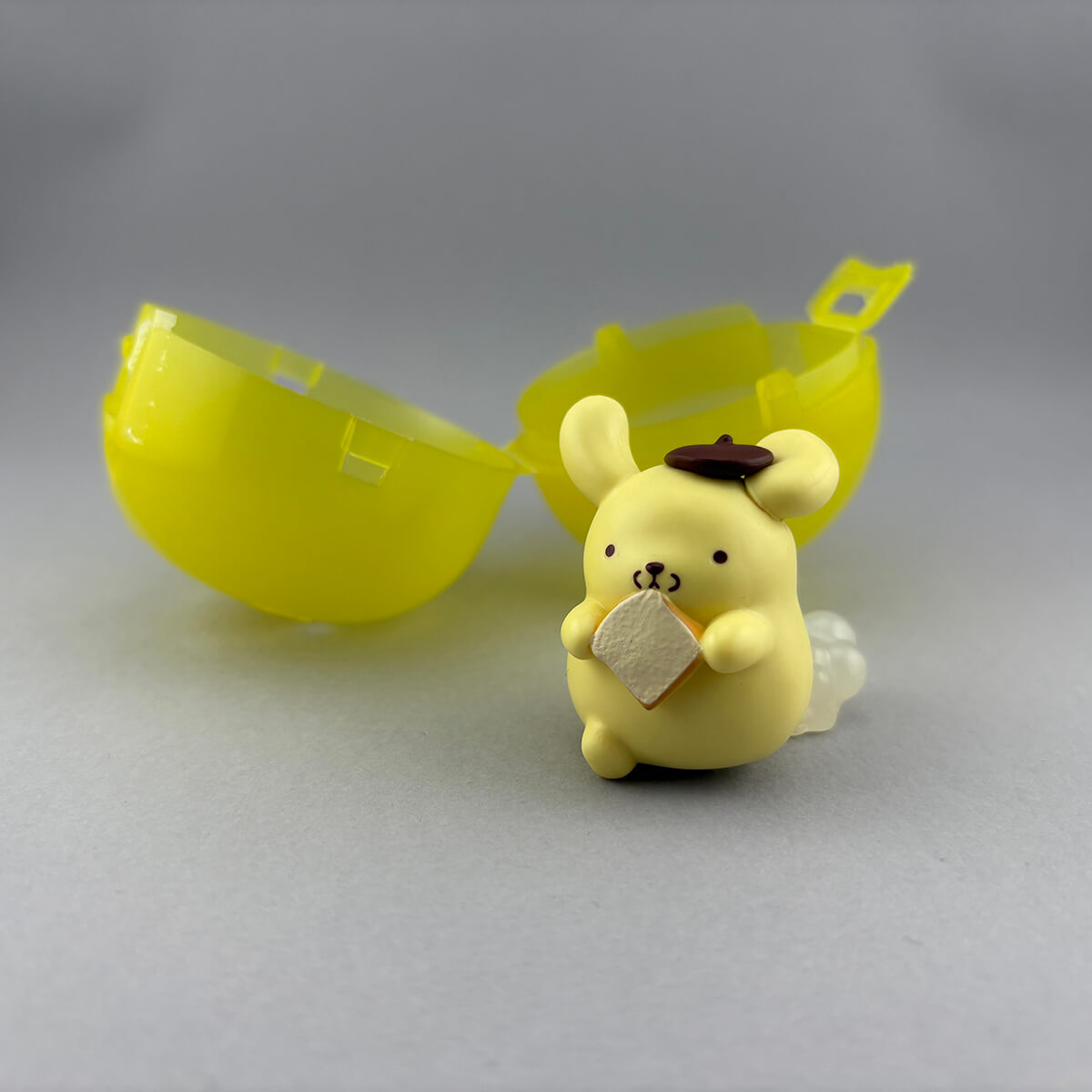 クゥとチャチャさん専用 Sanrio Characters Chikoku Dash! Gachapon Capsule Collectible by