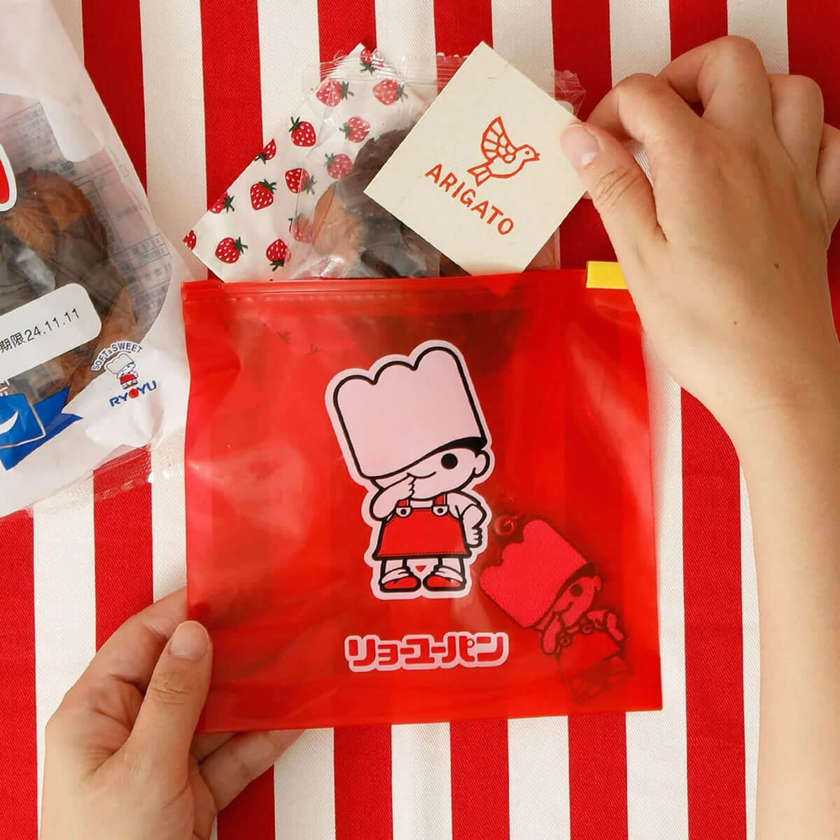 Ryo-Chan Medium Zipper Bag (Pack of 6) by Hightide New Retro