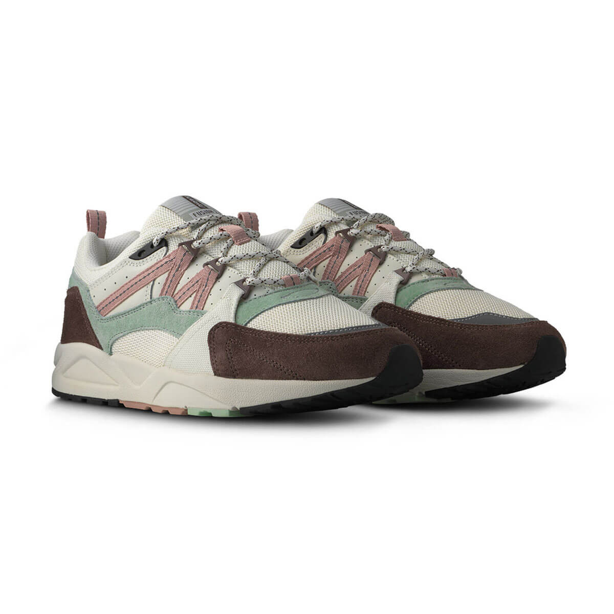 Fusion 2.0 Trainer in Shaved Chocolate / Adobe Rose by Karhu