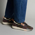 Fusion 2.0 Trainer in Shaved Chocolate / Peach Bloom by Karhu