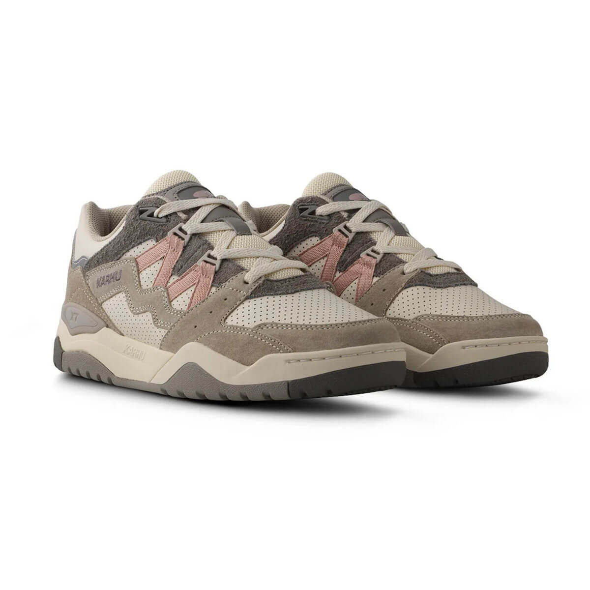 Fusion XT Trainer in Silver Lining / Adobe Rose by Karhu