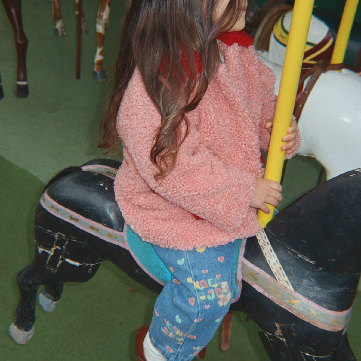 Magot Frill Pants in Teddy Coeur by Konges Sløjd