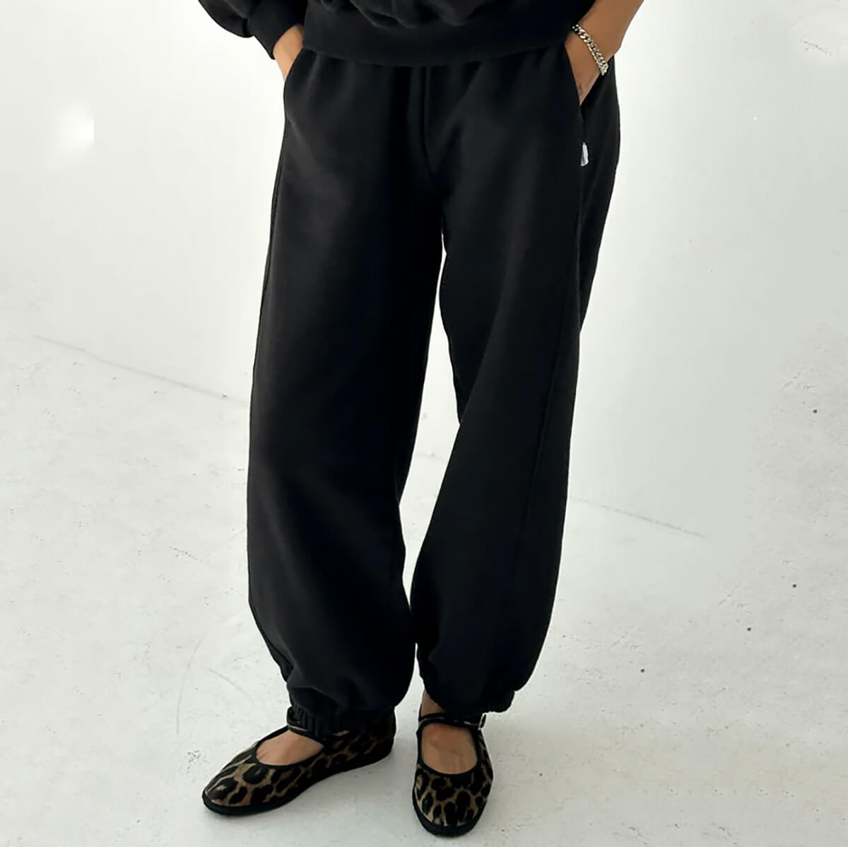 French Terry Balloon Pants Black | Le Bon Shoppe | Junior Edition