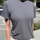 Bo Linen Blend Tee in Charcoal by Le Bon Shoppe