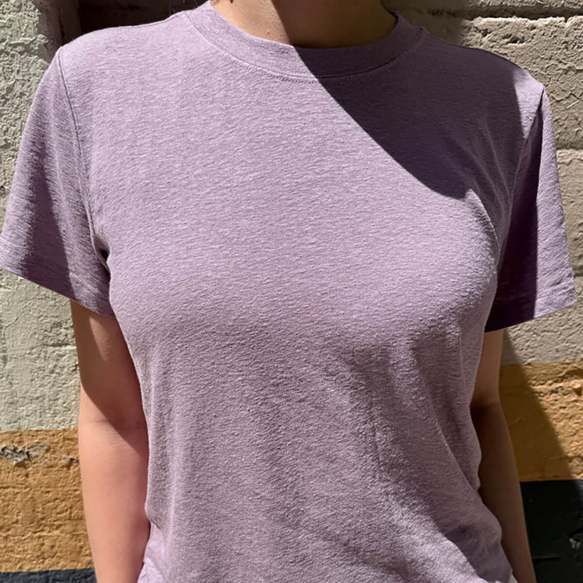 Bo Linen Blend Tee in Lavender by Le Bon Shoppe
