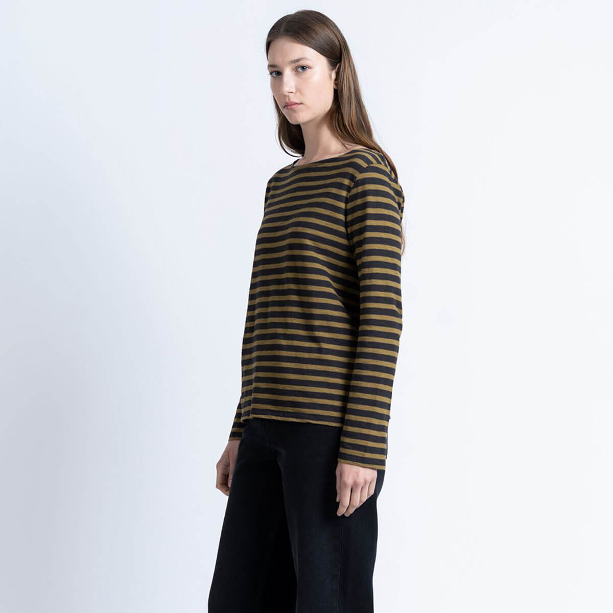 Agiti T-Shirt in Anthracite by Loreak Mendian