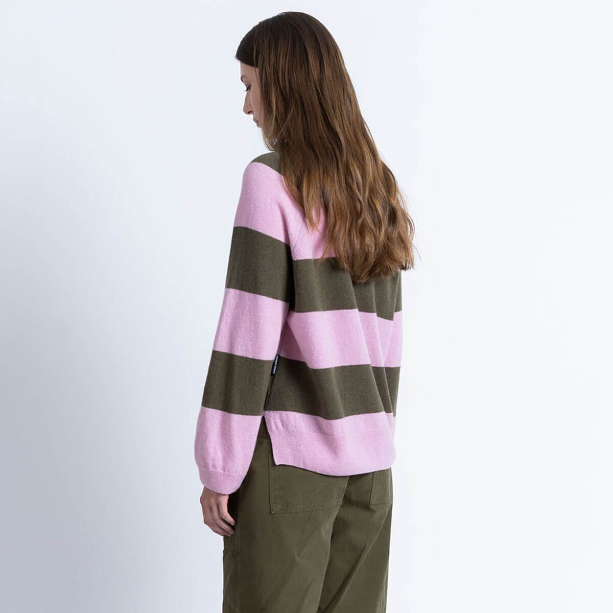 Kadalau Dot Jumper in Pink by Loreak Mendian