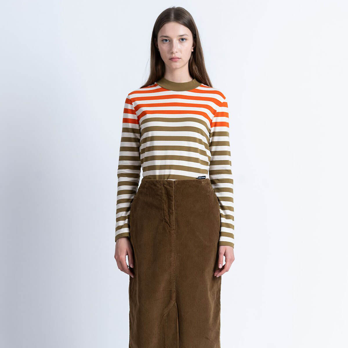 Maddy T-Shirt in Ecru by Loreak Mendian