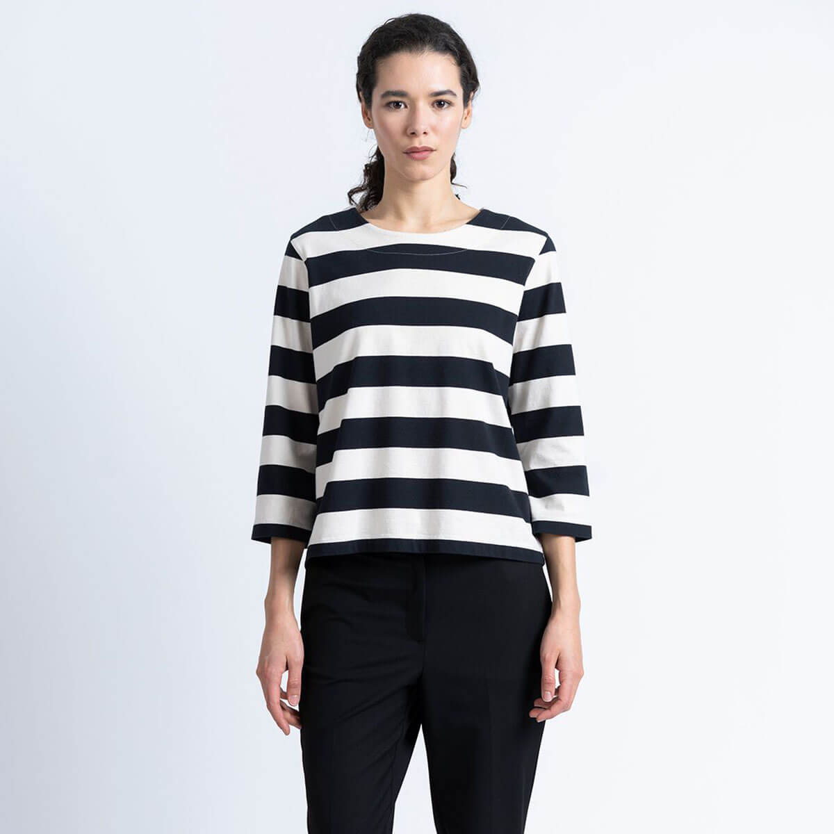 Soro T-Shirt in Navy by Loreak Mendian