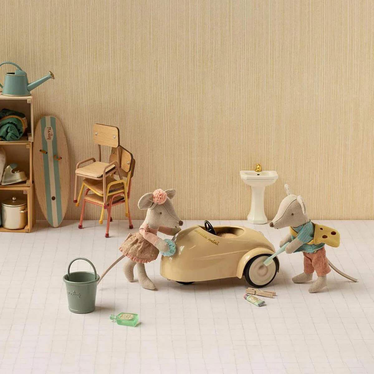 Little Sister Driver Mouse by Maileg