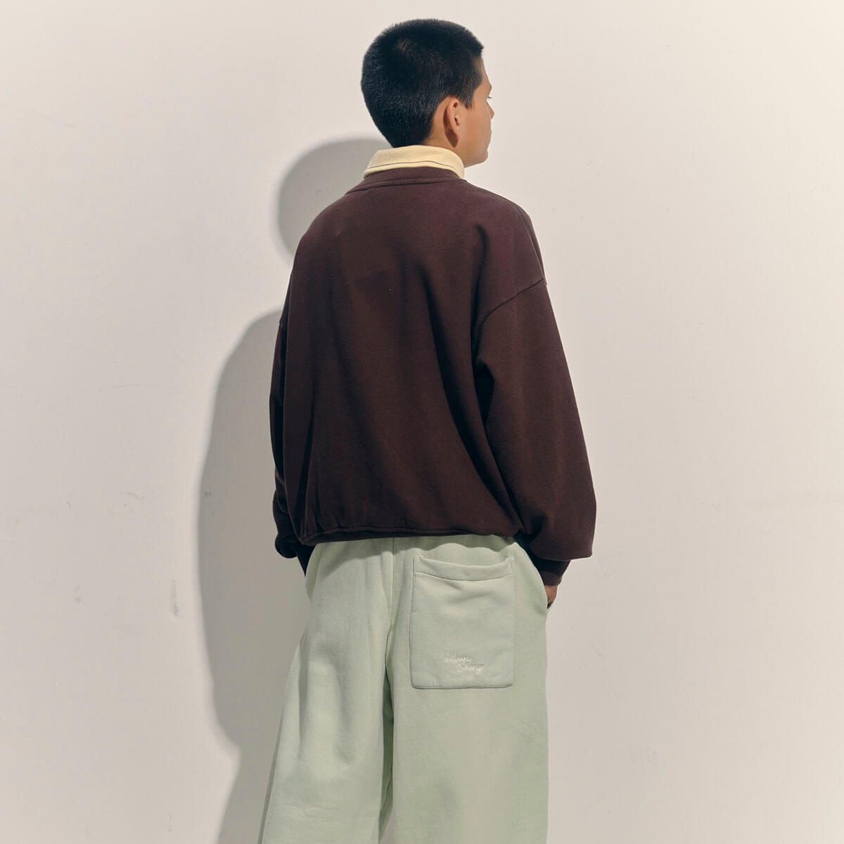 Bubble Sweatshirt in Chocolate Brown by Main Story