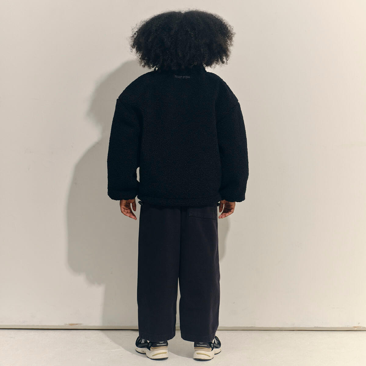 Relaxed Pant in Phantom by Main Story