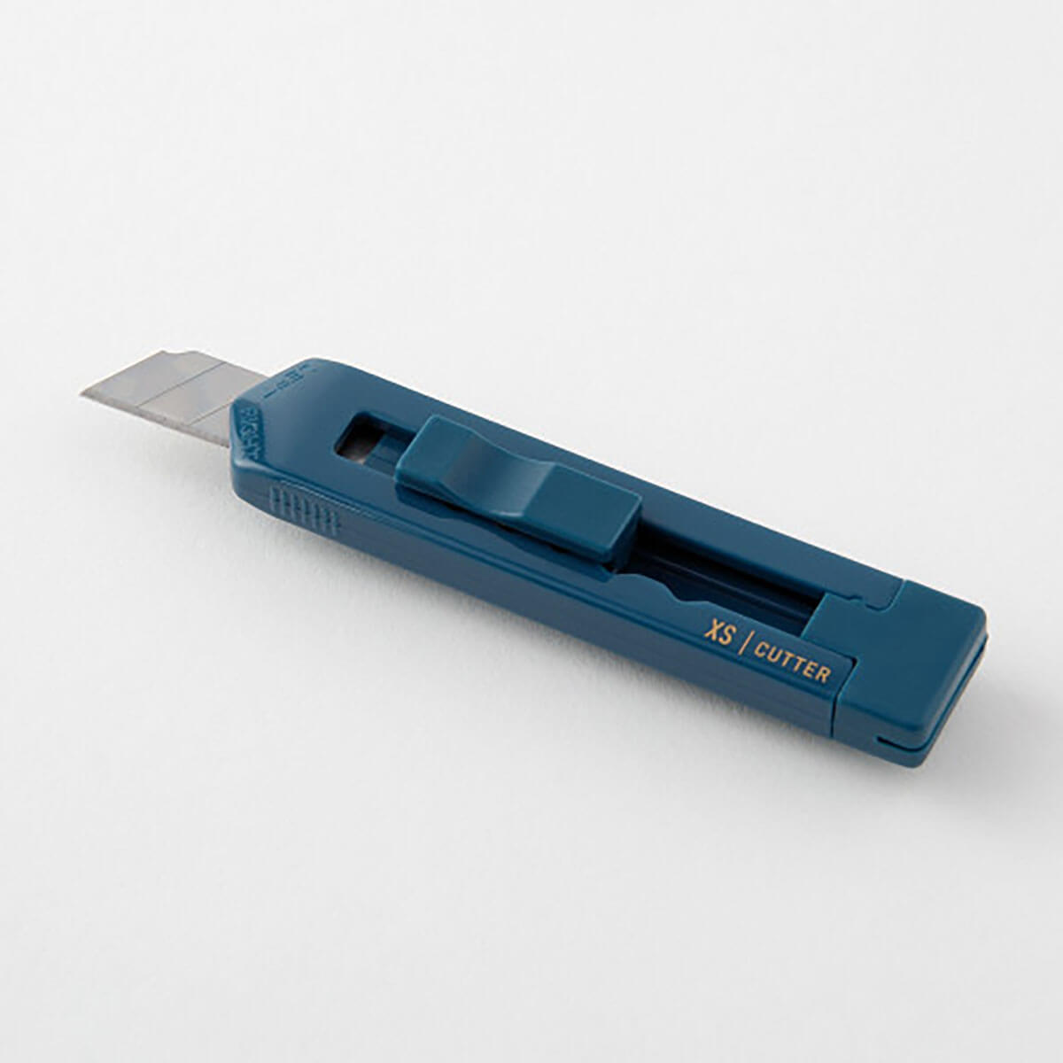 Cutter in Navy Blue (XS) by Midori