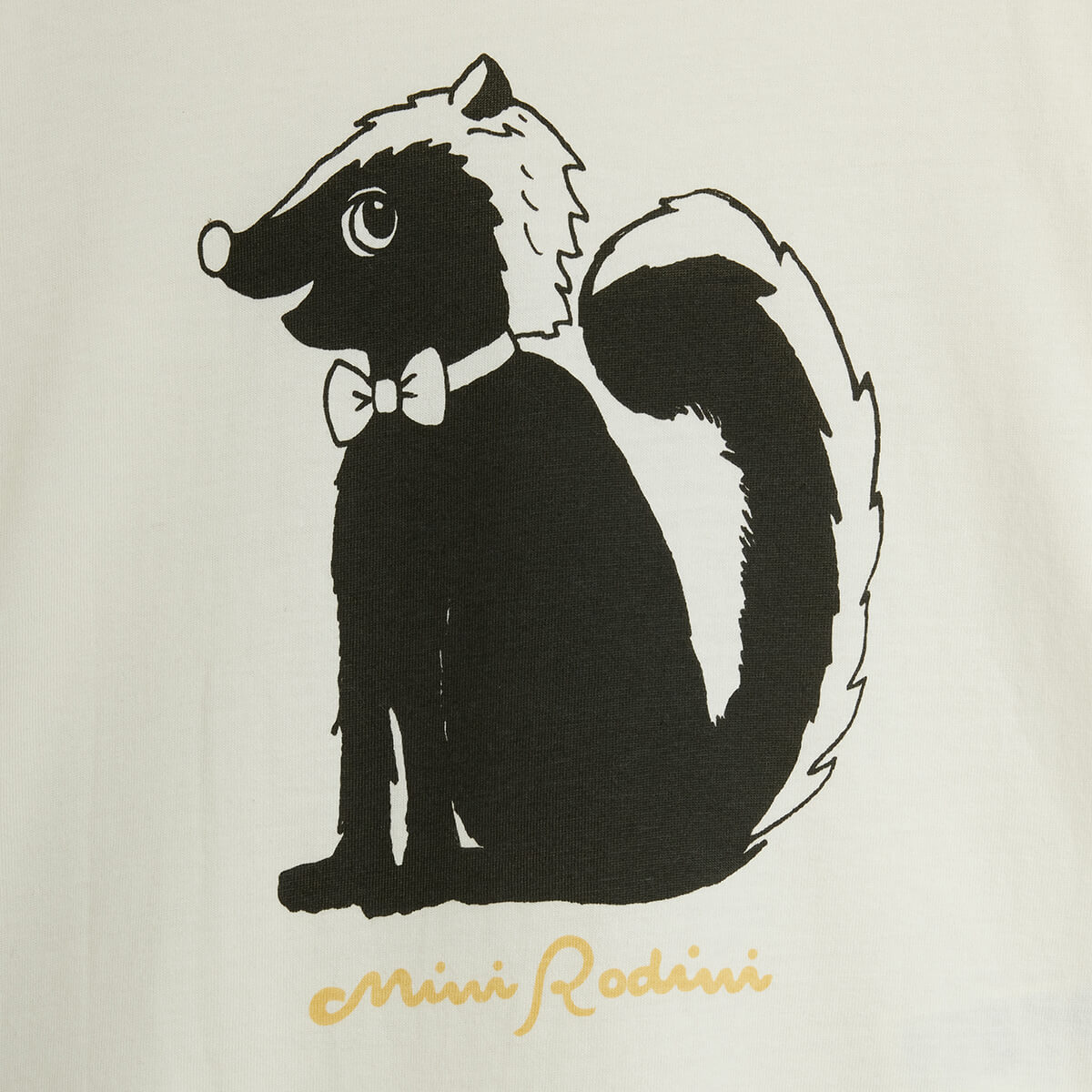 Skunk Tee in Off White by Mini Rodini