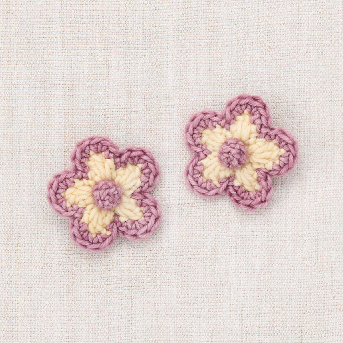 Medium Flower Clip Set in Shortbread by Misha & Puff