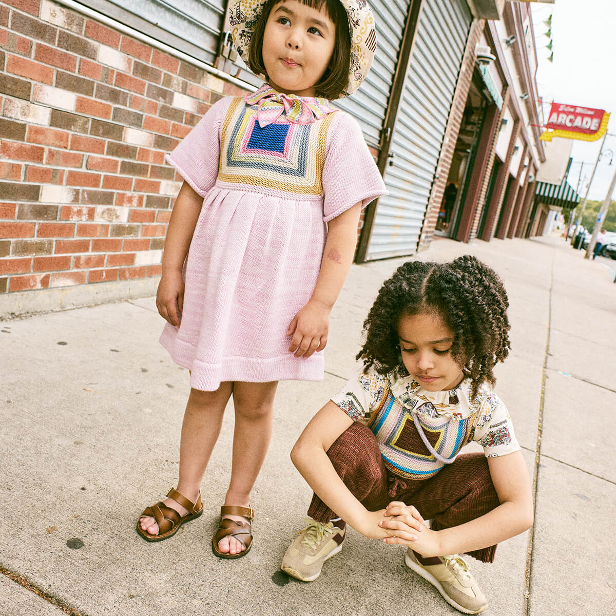 Misha & Puff – Tagged 