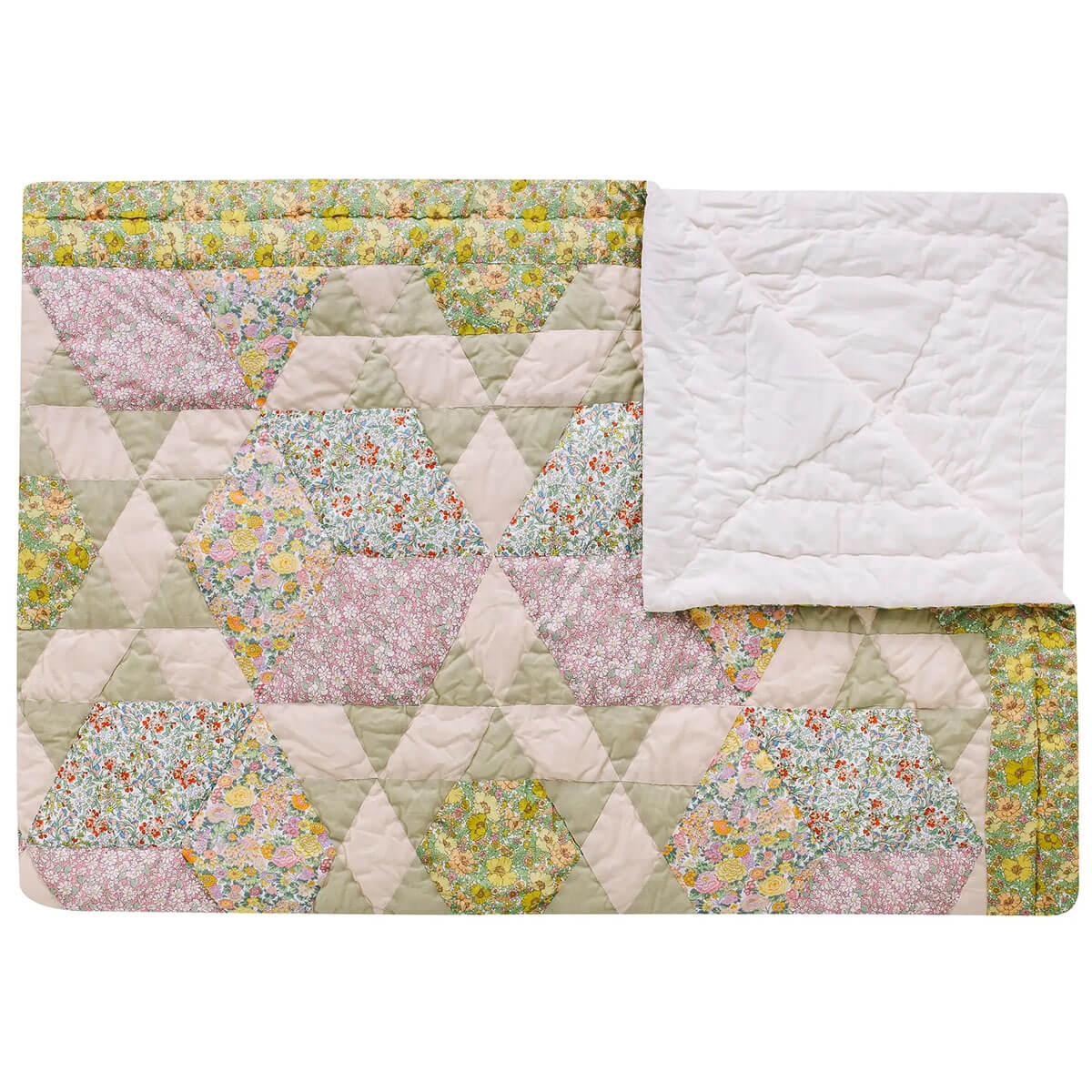 Niityn Laulu Liberty Patchwork Quilt by Projektityyny