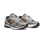 ProGrid Guide 7 Trainer in White / Bronze by Saucony