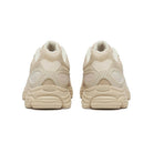 ProGrid Omni 9 Armor Trainer in Summer Sand by Saucony