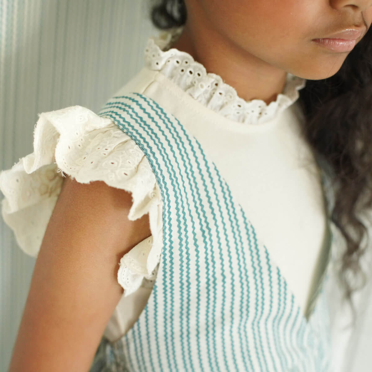 Eyelet Tee Soor Ploom 6Y 【公式通販】
