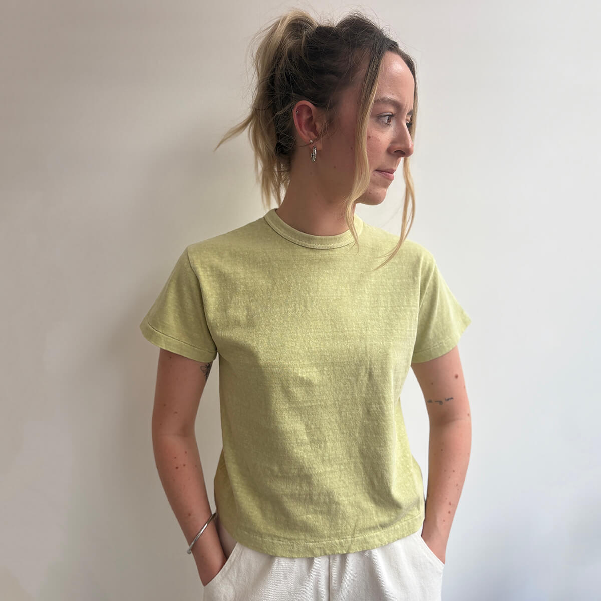 Hi-Aka Pigment Dyed Short Sleeved T-Shirt in Winter Pear by Sunray Spirit