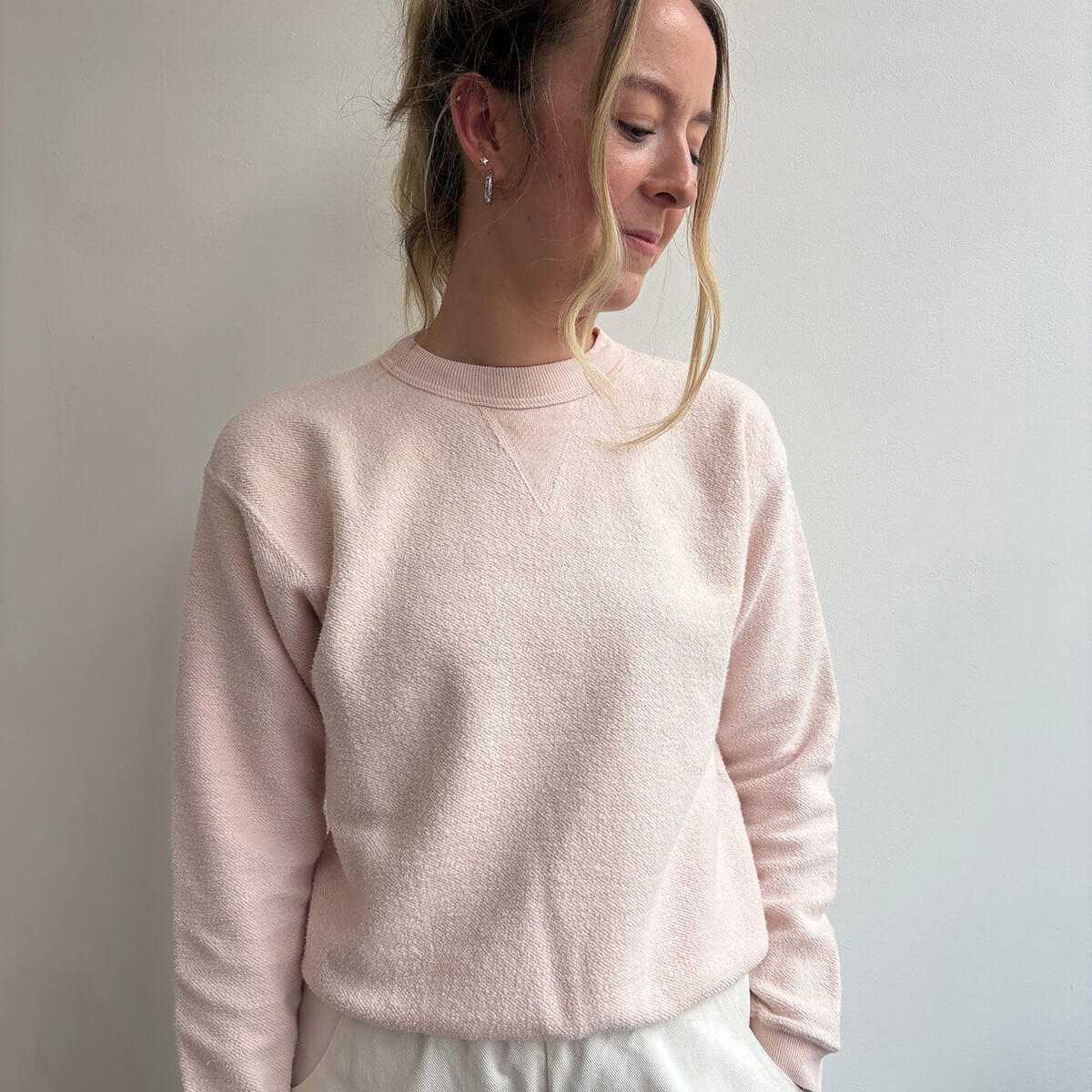 Hina Reverse Fleece Sweatshirt in Mauve Chalk by Sunray Spirit