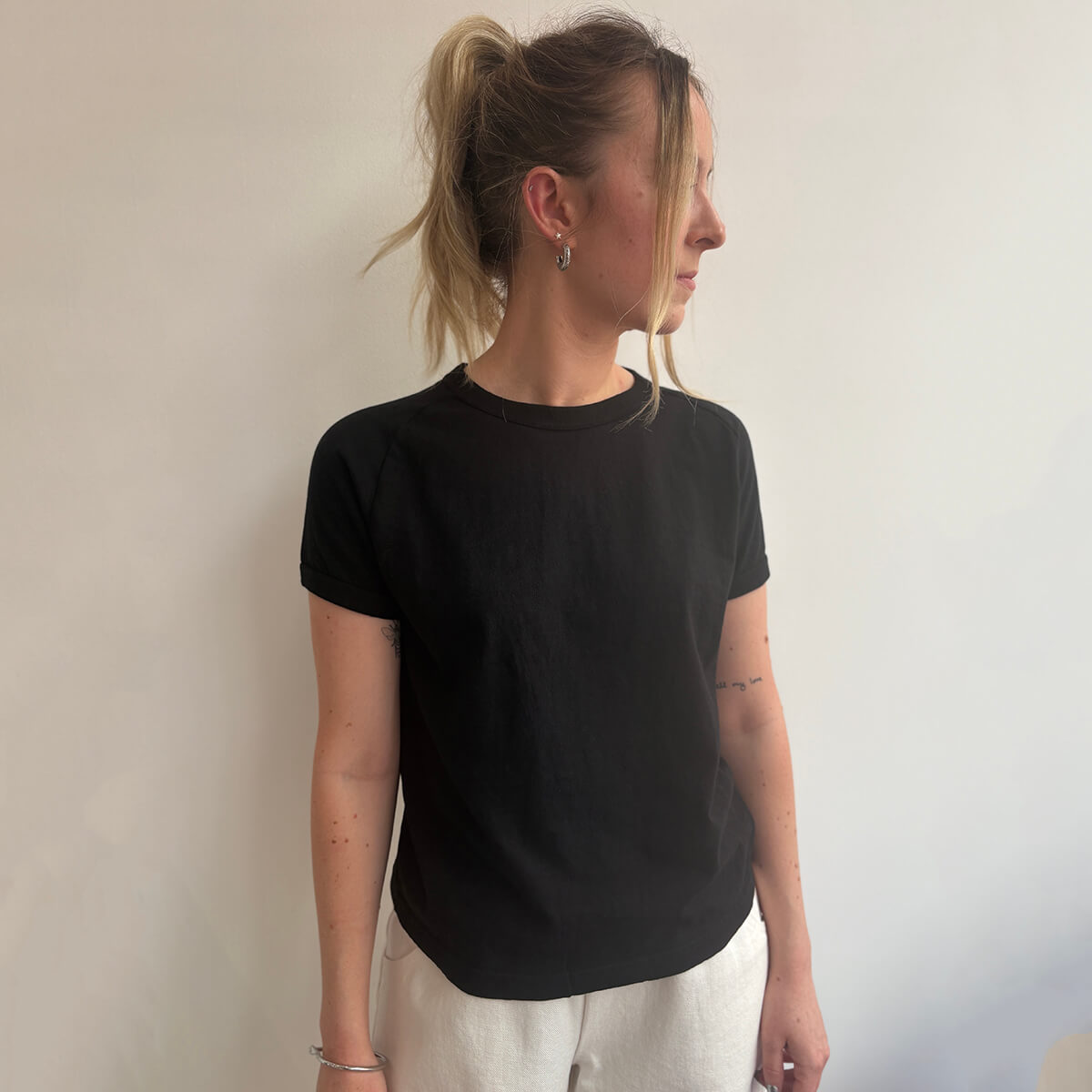 Laka Short Sleeved T-Shirt in Anthracite by Sunray Spirit