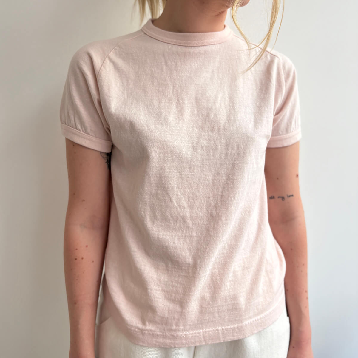 Laka Short Sleeved T-Shirt in Mauve Chalk by Sunray Spirit