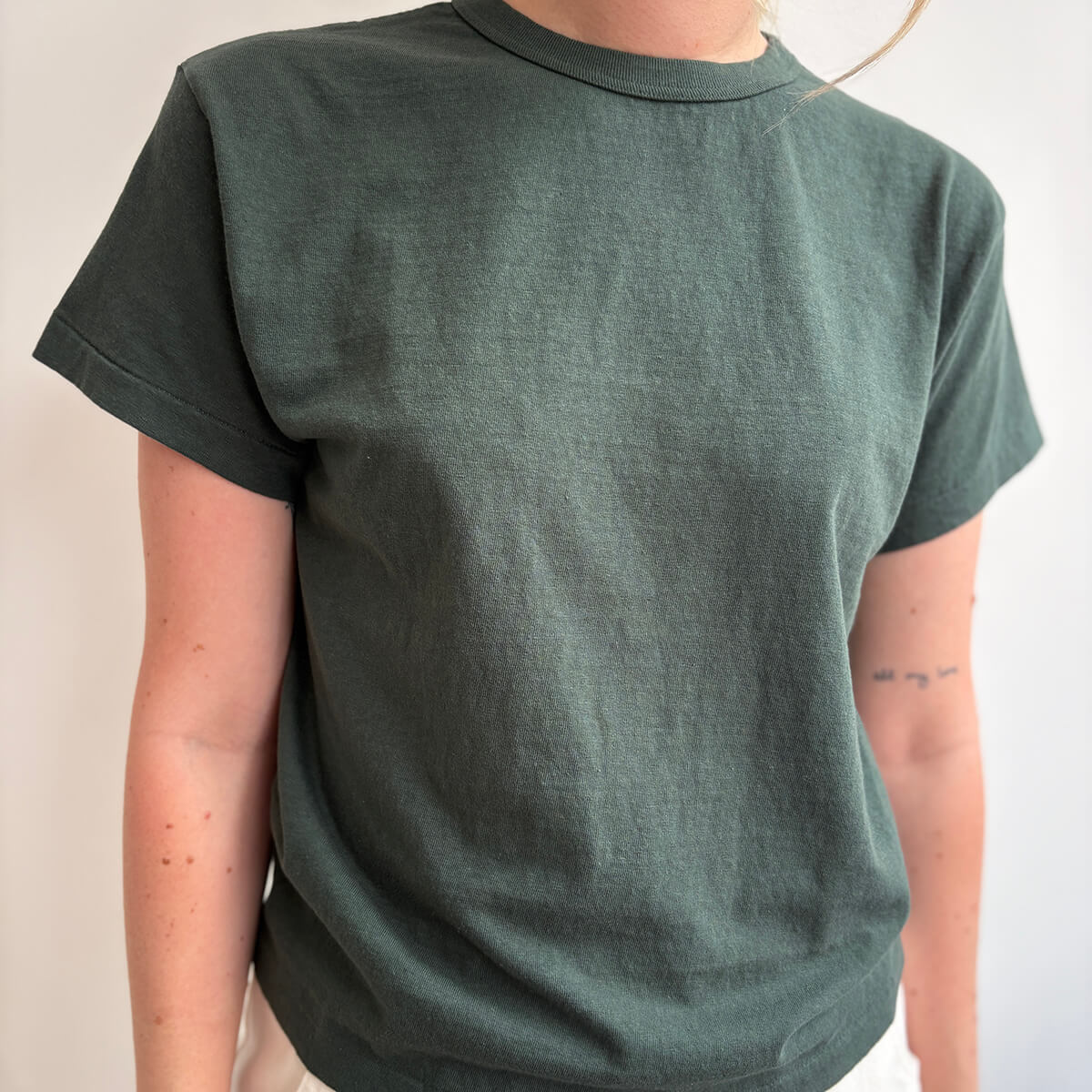 Na'Maka Oh Short Sleeved T-Shirt in Darkest Spruce by Sunray Spirit