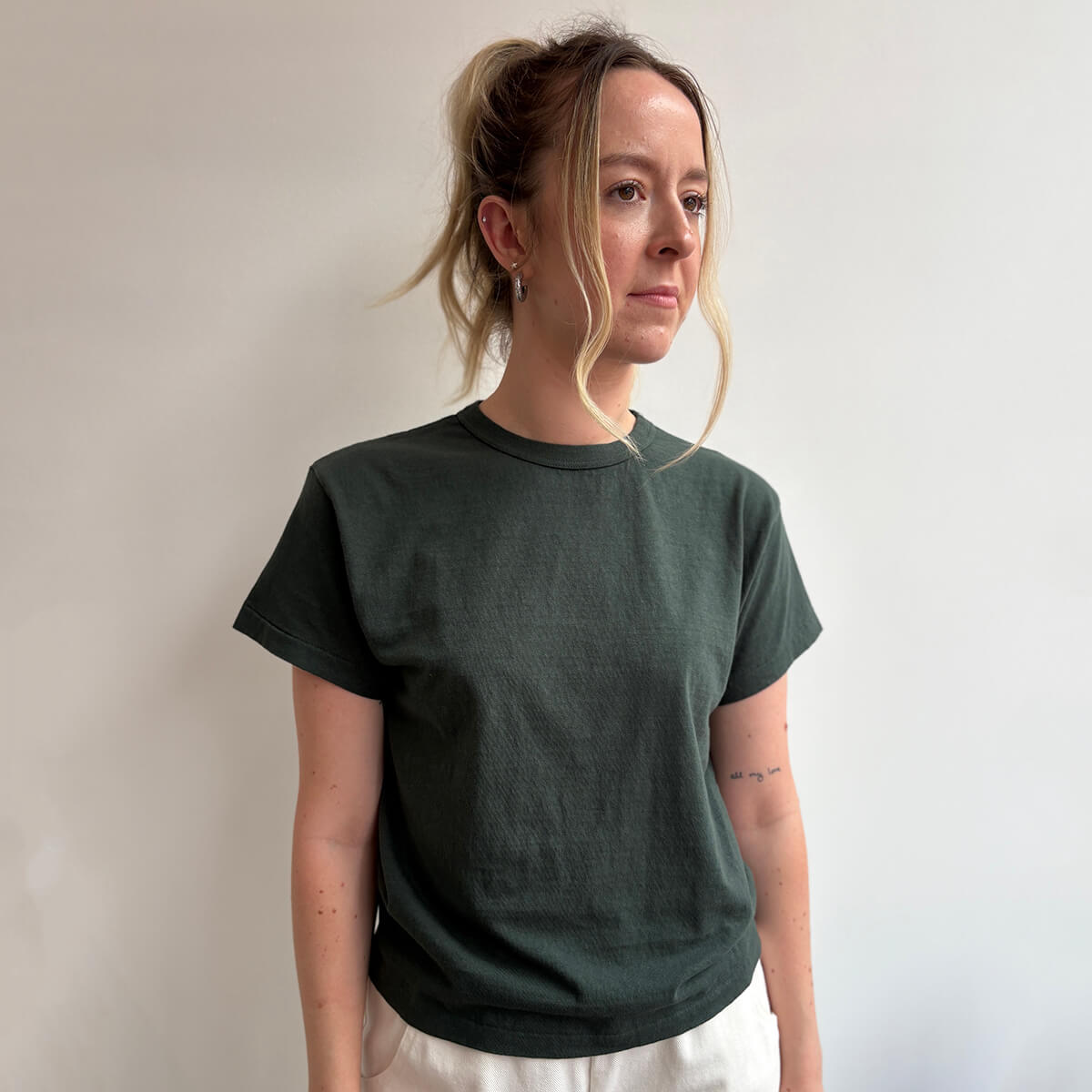 Na'Maka Oh Short Sleeved T-Shirt in Darkest Spruce by Sunray Spirit