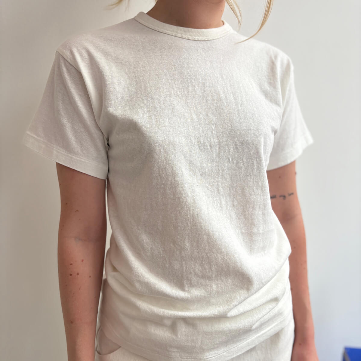 Na'Maka Oh Short Sleeved T-Shirt in Off White by Sunray Spirit