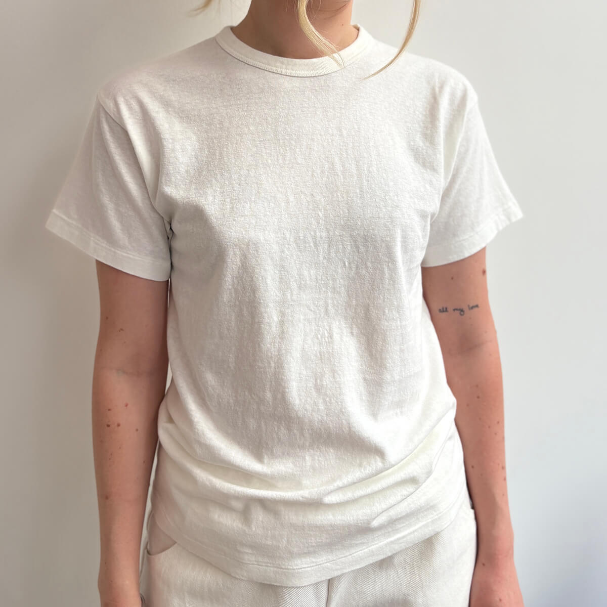 Na'Maka Oh Short Sleeved T-Shirt in Off White by Sunray Spirit