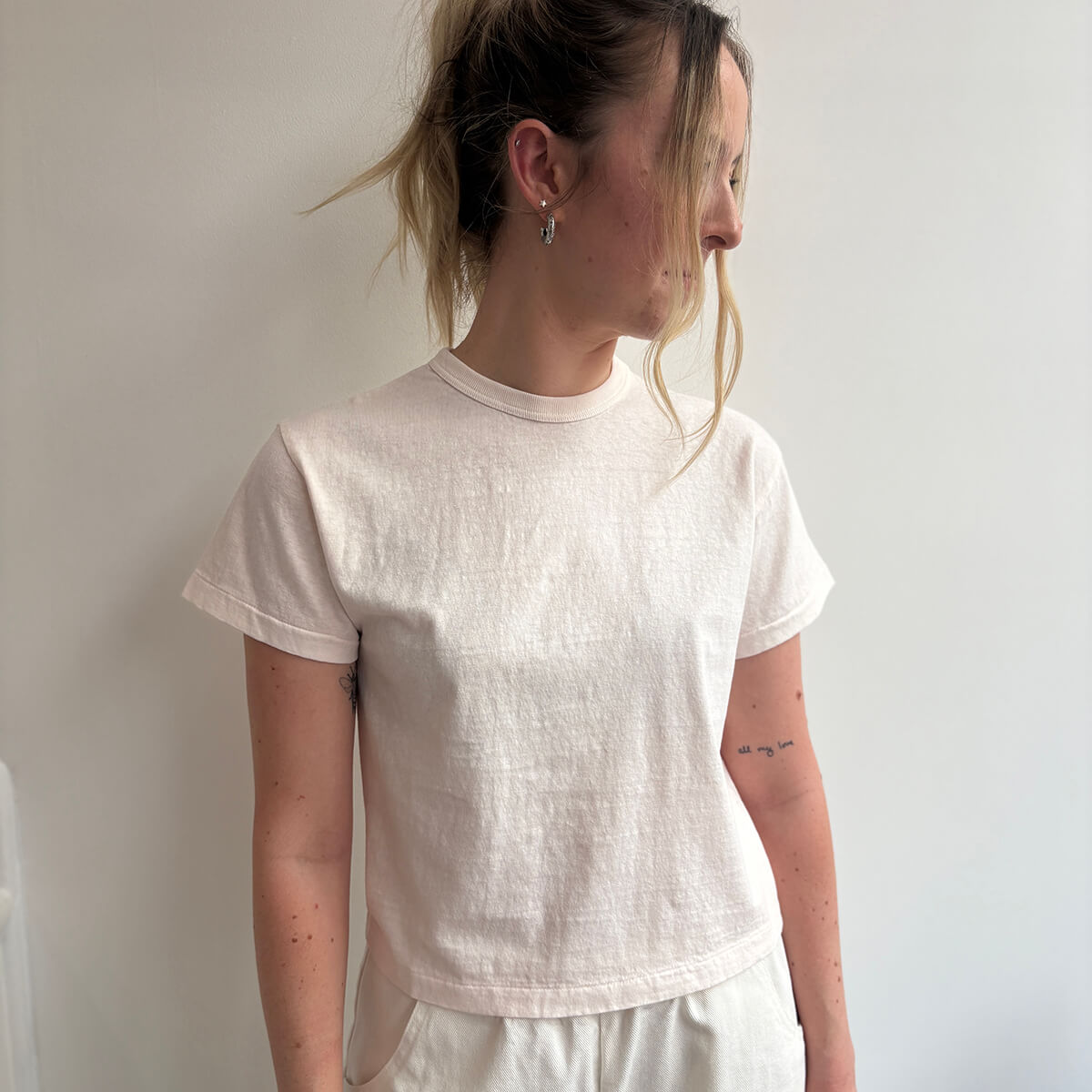 Na'Maka Pigment Dyed Oh Short Sleeved T-Shirt in Delicacy by Sunray Spirit