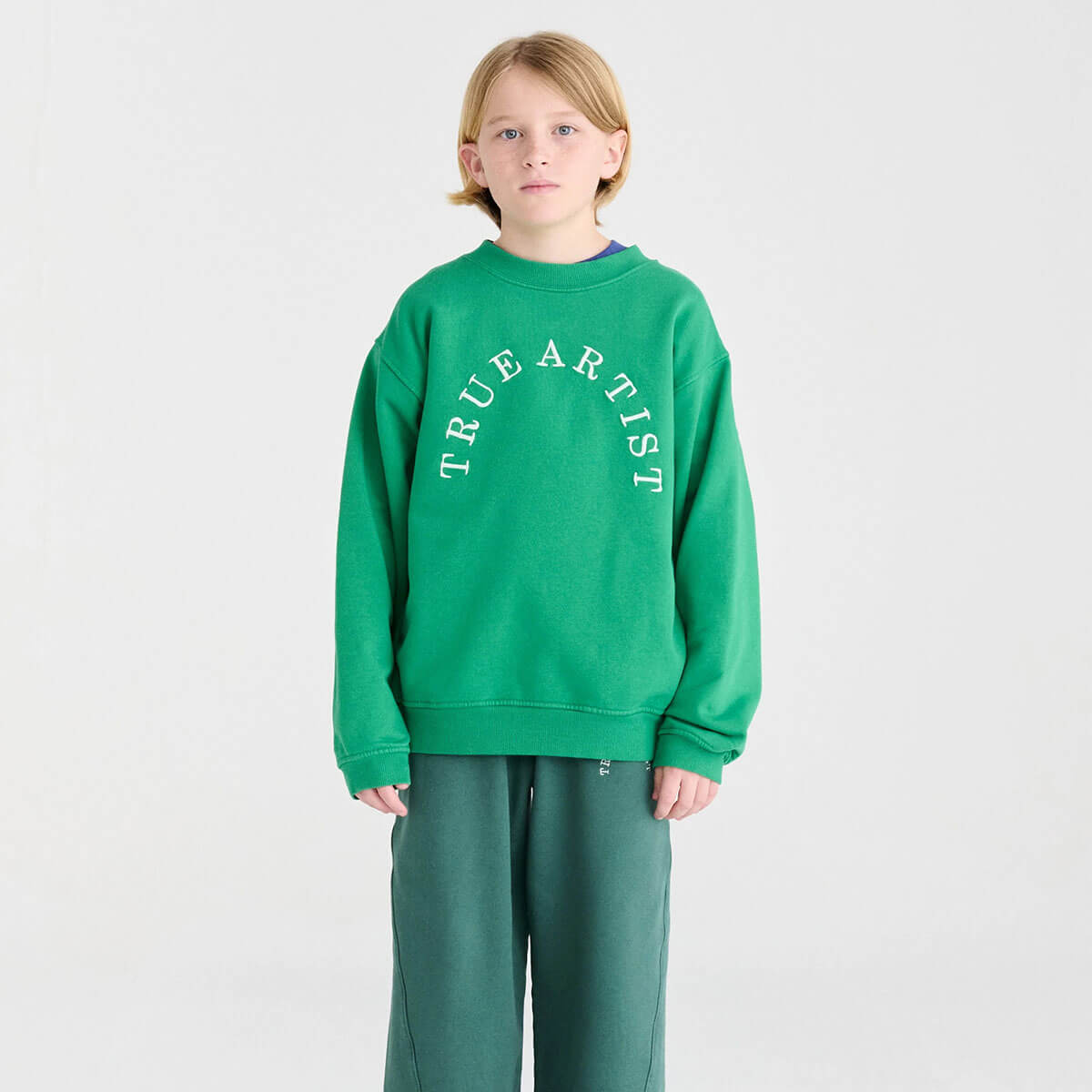 Sweatshirt nº10 in Pine Green by True Artist