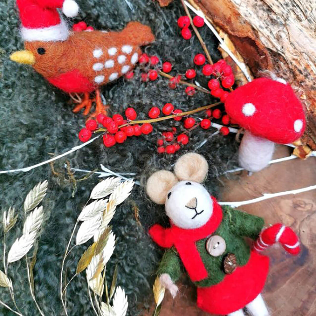 Christmas Mouse Tree Decoration by Felt So Good