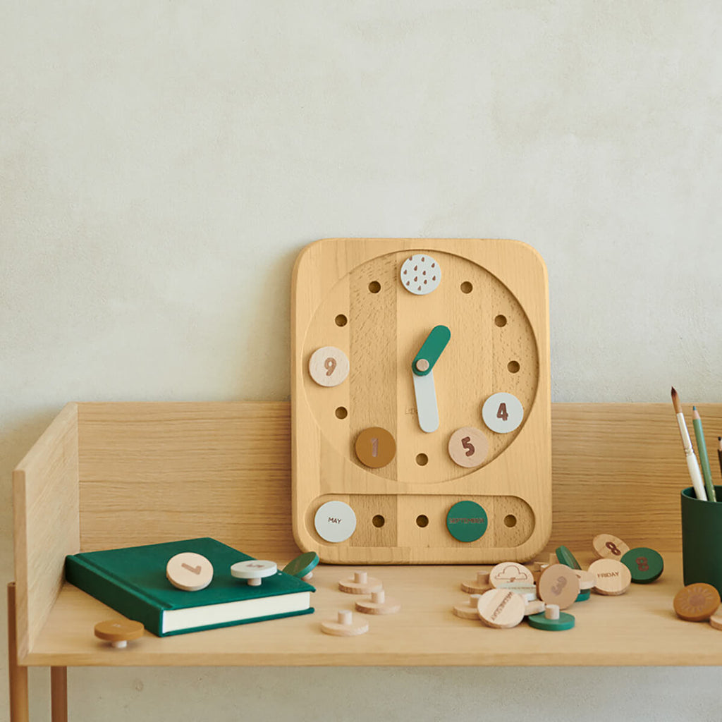 Yelena Toy Clock in Hunter Green by Liewood