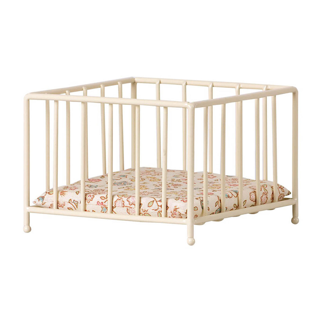 Baby Mouse Playpen with Floral Mattress (My) by Maileg