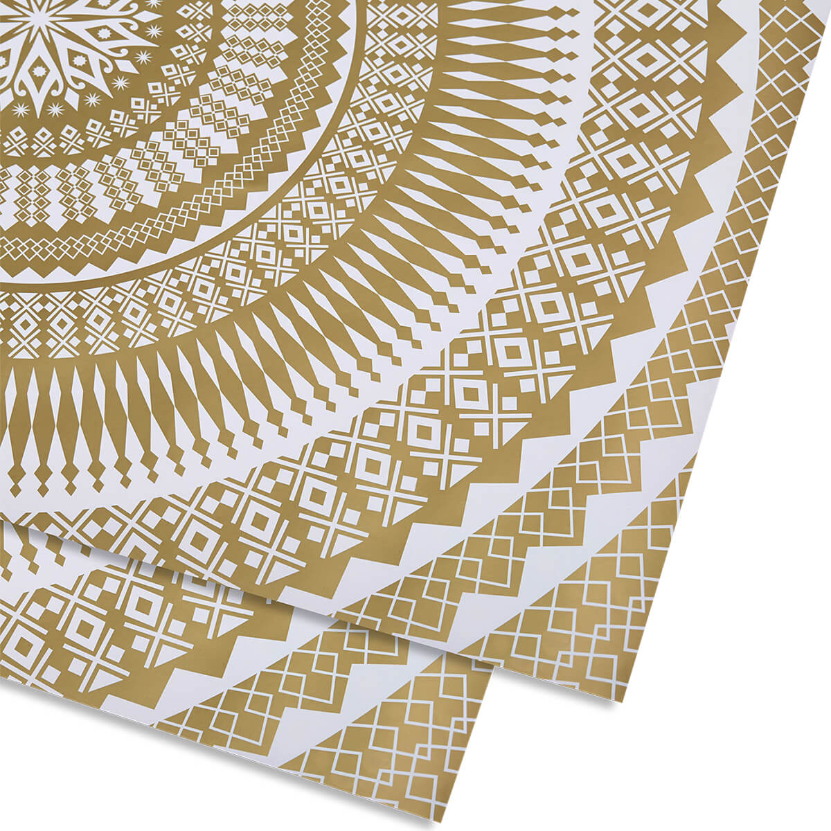 Pudding Plate Gift Wrap by Hanna Werning for Lagom Design