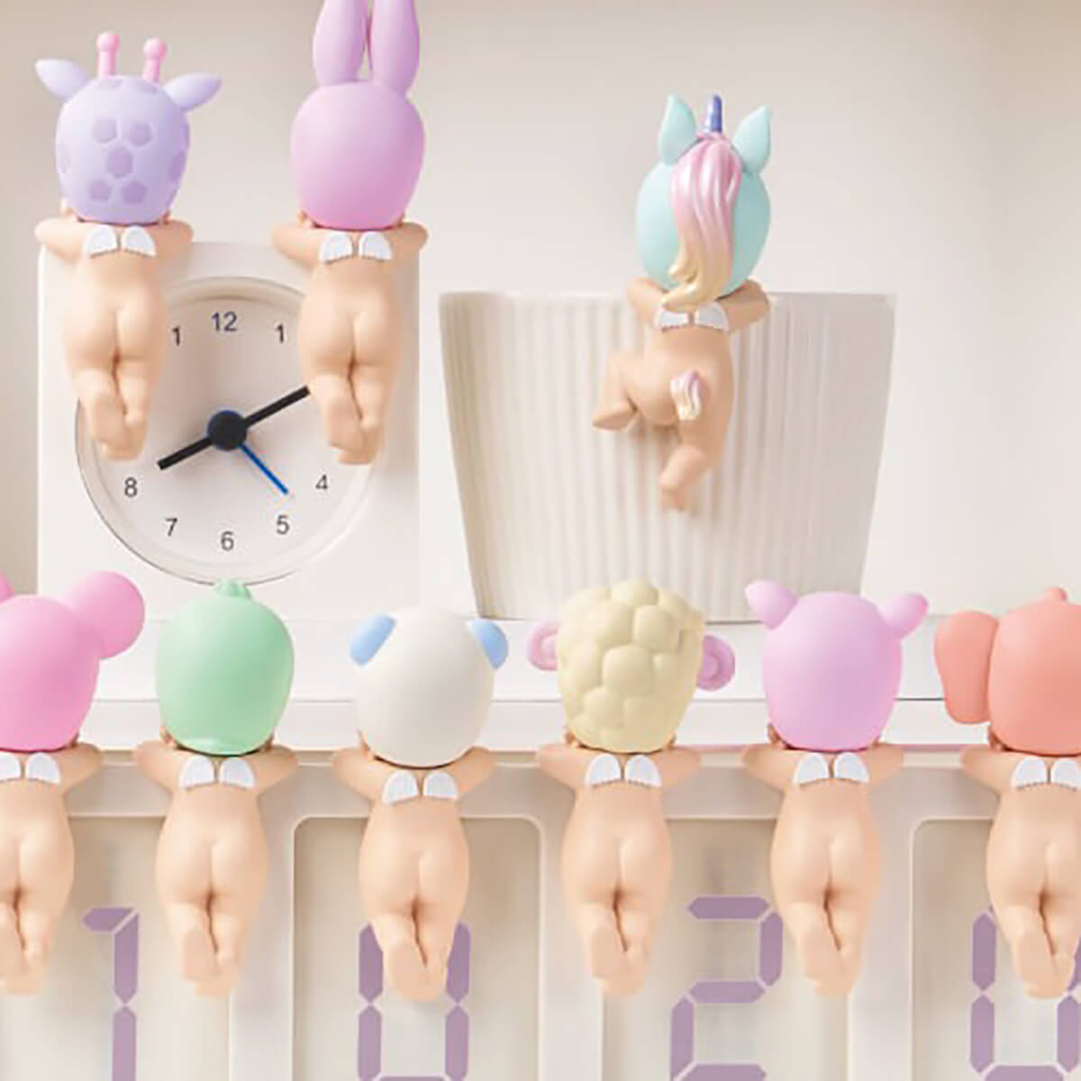 Hippers Dreaming Mini Figure by Sonny Angel – Junior Edition