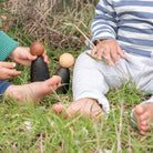 2 Nins Adults in Dark Wood by Grapat