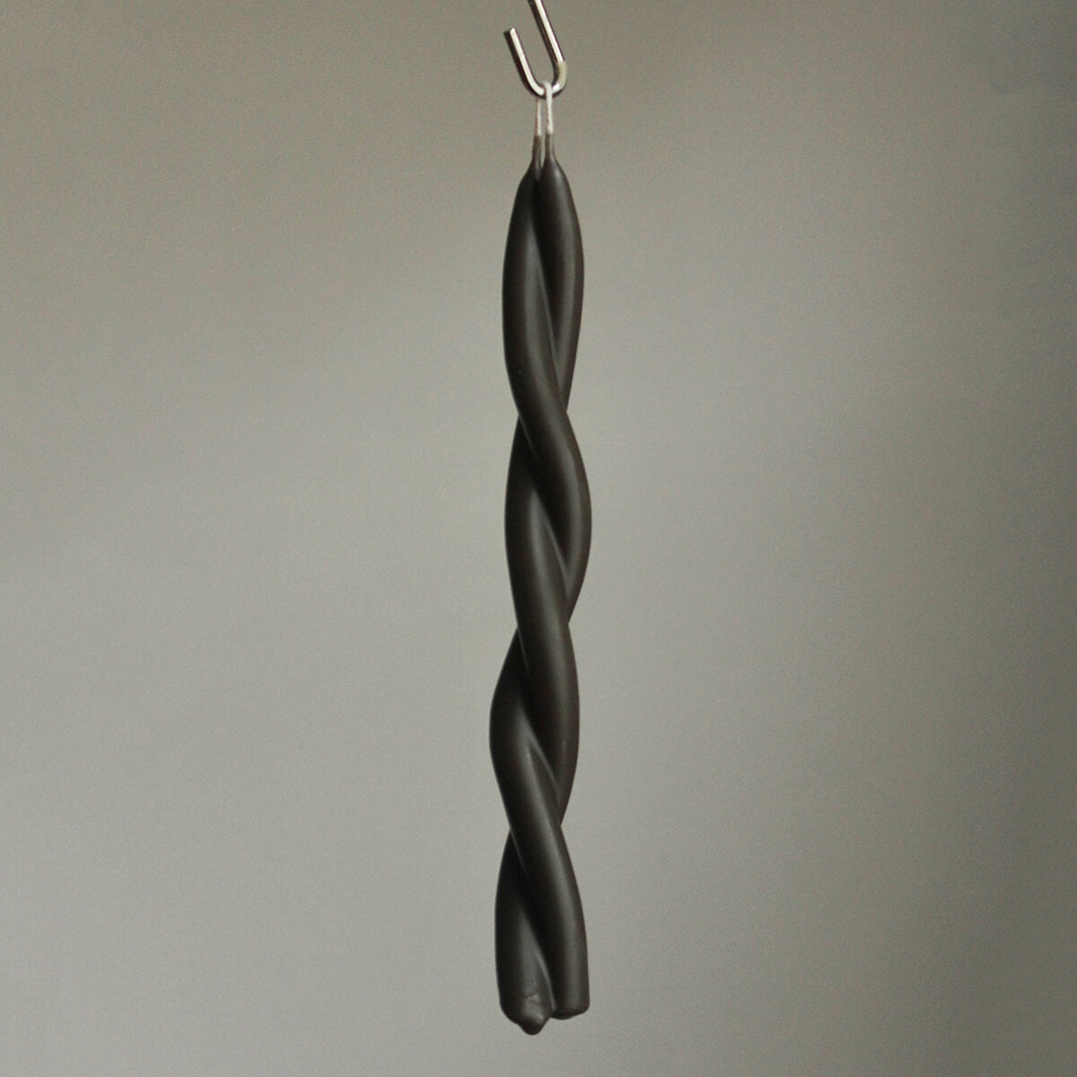 Twisted Candle in Seeweed by Wax Atelier